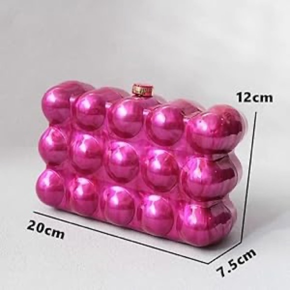 STATEMENT BUBBLE CLUTCH - Picture 4 of 16